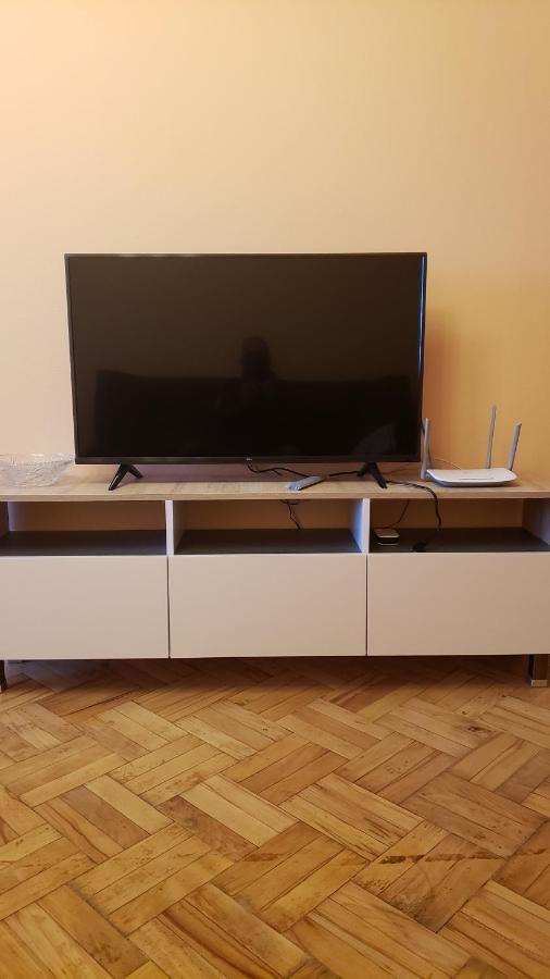 Lovely Apartment Тбилиси Экстерьер фото