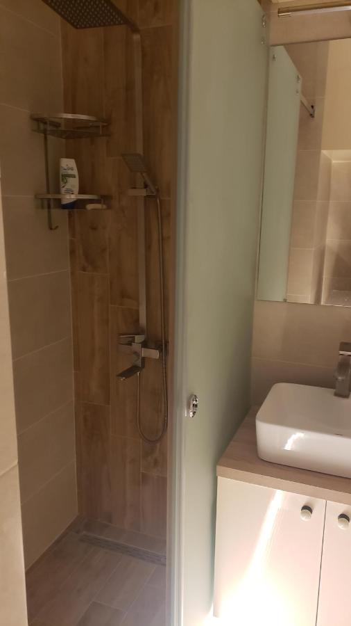 Lovely Apartment Тбилиси Экстерьер фото