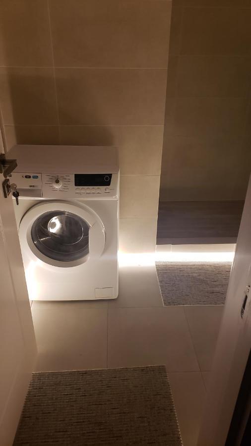 Lovely Apartment Тбилиси Экстерьер фото
